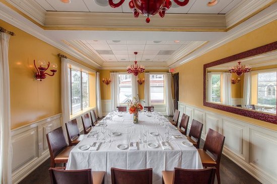 quattro pazzi private-dining
